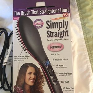 Straightener brush